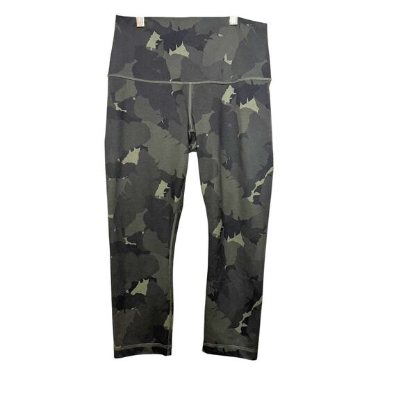 Lululemon Wunder Under Cropped Leggings Stretch Fatigue Green Camo Women 6 - Picture 1 of 9